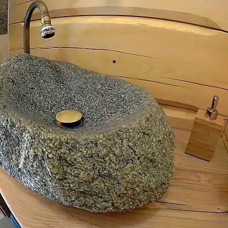 Roubenka Pod Capim Vrchem Hotel Vernirovice