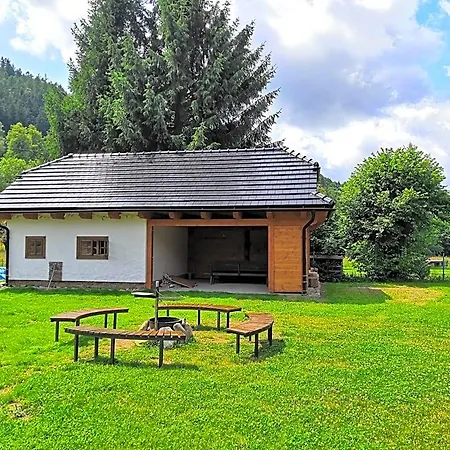 Roubenka Pod Capim Vrchem Hotel *